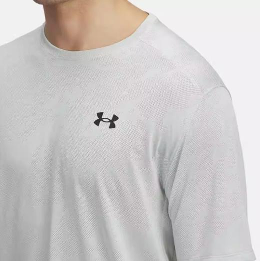 安德玛UA春夏款男子休闲运动跑步训练透气舒适短袖T恤1390047-377 商品图2