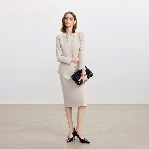 IWY/气质高级感西服外套女米杏色通勤上班西装连衣裙两件套裙C2344+Q1439 商品图1