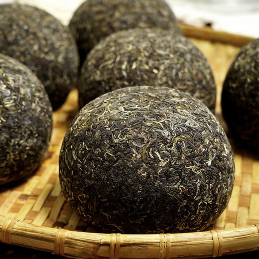 11月26日中午12点【鸿运贡瓜—忙麓山】古寨春联合王天老师茶农王之良给老茶友的特别高奢茶礼，镇店宝物，2500克/团 商品图2