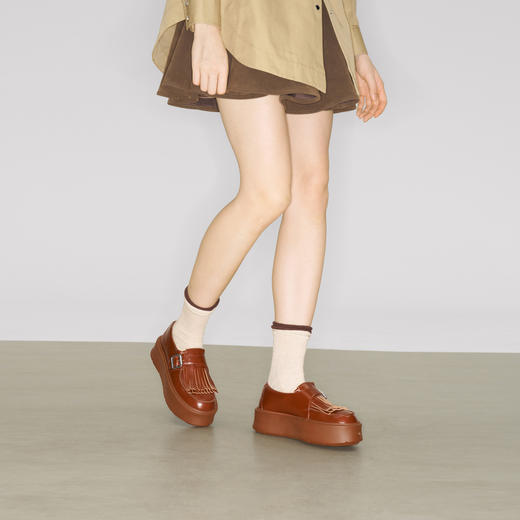 lost in echo2025早秋新款复古手工布洛克个性流苏轻便厚底鞋单鞋 商品图4