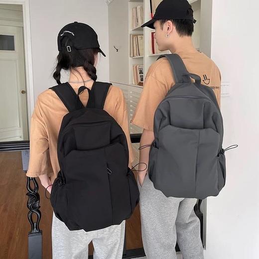 品牌清仓39.9！【劳特布伦LauterBrun情侣款双肩包】牛津布面料 防刮防泼水 旅行/出差/上班/上学都能用 加宽肩带 舒适不勒肩 4色可选 商品图3