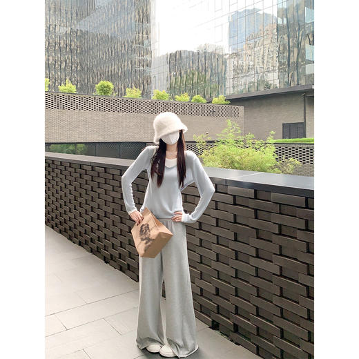 <曾小咸推荐>2.24现货秒杀 ！微信超特价！2色韩系撞色假两件长袖  日常119.99 立减60 秒杀59.99！！ 半身裙 秒杀79.99！！ 商品图2