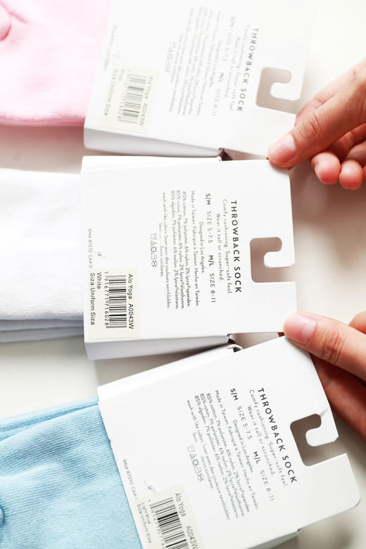 好甜好迷人，大毛巾厚底+字母提花。时髦复古常规筒运动袜C081258 商品图3