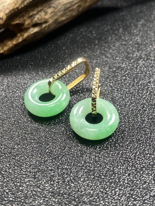 【FC0119】18K镶嵌翡翠冰种平安环耳坠  冰润光泽  色泽甜美 商品图3