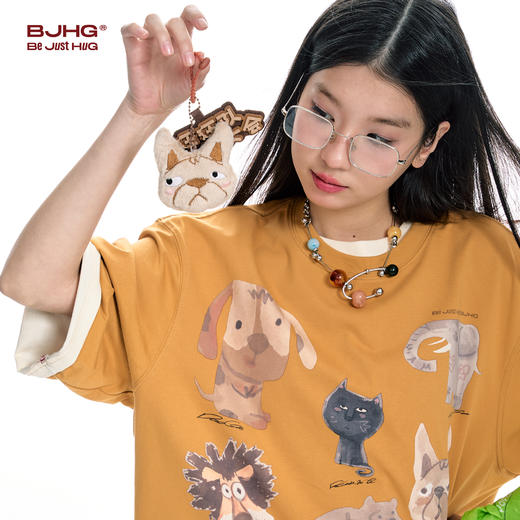 BJHG不计后果 小狗玩偶挂件t恤配饰潮流百搭饰品趣味设计衣服装饰 商品图1