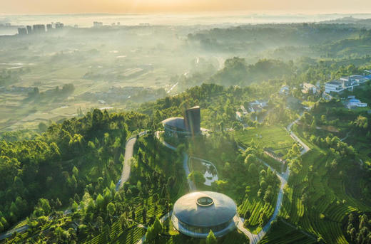 茶海泡汤度假🌳【洪雅青杠坪茶客空间】周末元旦不加价
🍃一山一宿，网红茶海森氧秘境
⛳️周边解锁瓦屋山、柳江古镇、三苏祠、眉山水街 商品图0