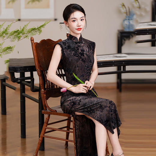 SC21799无袖黑色国风新中式长款旗袍改良年轻款2025新款女复古修身晚礼服 商品图4