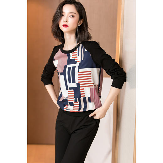 米思阳2026春季通勤风优雅拼接印花长袖T恤宽松休闲上衣女4308 商品图1