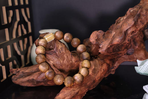 【八载老料凝香 砺木成珍真沉香】男士沉香手串臻藏系列（黄虎眼、貔貅、和田玉等多款可选） 商品图5