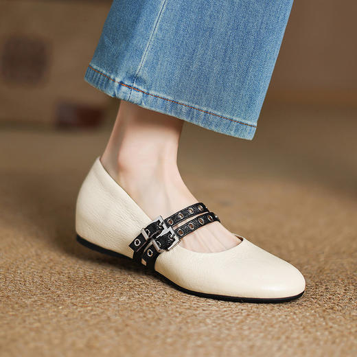 【预售5天】秋季新款复古圆头浅口单鞋气质百搭一字扣带玛丽珍女鞋HCYYHD&6283 商品图0