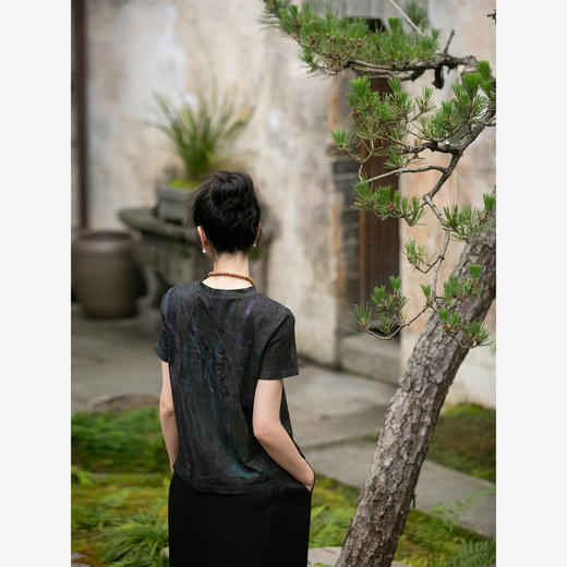 牧衣游原创 涌云工艺香云纱T恤新款黑色设计感百搭短袖上衣 淡霭 商品图1