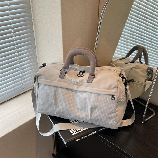 大容量多功能包包 |  超能装！轻便出行，只要一个包！ 商品图1