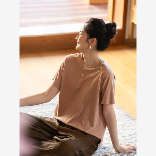 牧衣游原创 手工刺绣32支纯棉T恤女圆领宽松百搭休闲短袖 月色清 商品图3