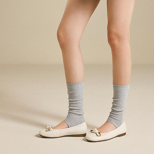 千百度羊皮蝴蝶结芭蕾鞋女平底小香风晚晚风浅口单鞋A25400672 商品图4