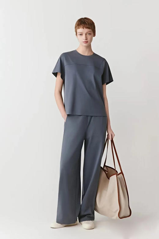 【高品质私服】【IC棉弹双面布T恤+长裤】修身立体剪裁版型，展现利落身形，无多余接缝，线条流畅G1506/G1507-CC【无标出货 介意慎拍】 商品图8