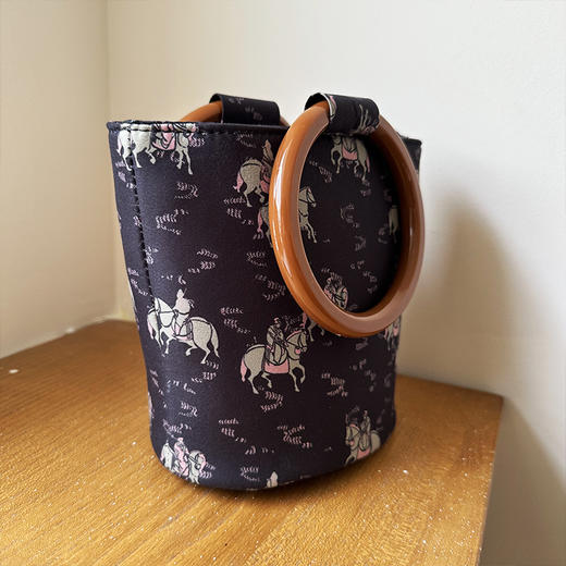 壁虎瑜伽【2508PJ404】民族风复古水桶包【5天发货】 商品图4