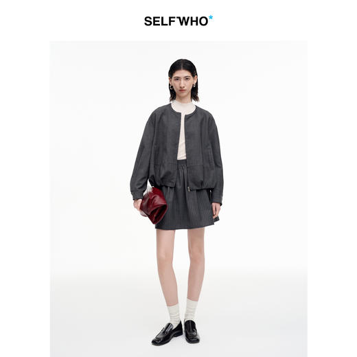 SELFWHO精梳羊毛混纺灰色条纹半身裙女2025秋新款松紧腰伞摆短裙 商品图3