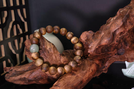 【八载老料凝香 砺木成珍真沉香】男士沉香手串臻藏系列（黄虎眼、貔貅、和田玉等多款可选） 商品图6