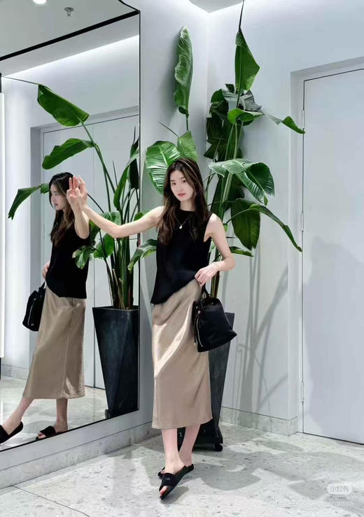 只要¥299！Lululemon 香槟色缎面裙 价格无敌好 尺码XS/S/M 商品图4