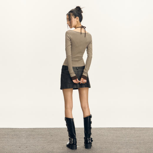 Ariseism 美式复古设计感字母挂脖长袖T恤女2025秋季新款辣妹上衣 商品图3