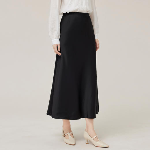 【08/12新品】熙世界水墨晕染印花荡领T恤女长袖2025早秋新款捏褶收腰绝美上衣 商品图4