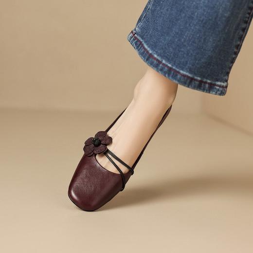 【预售5天】法式浅口单鞋春秋圆头低跟粗跟真皮杏色花朵玛丽珍鞋YS&7383 商品图3