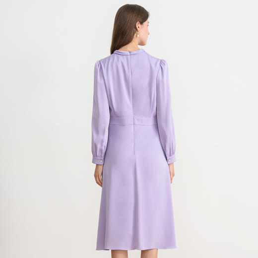 EITIE爱特爱秋季新款时尚挂脖V领收腰显瘦通勤连衣裙7907627 商品图9