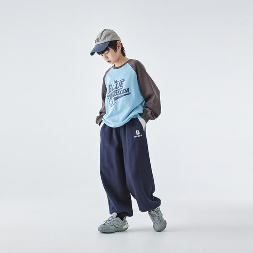 蓝汽水2025年秋冬新款亲子装中大男童拼色卫裤休闲保暖运动束脚裤 商品图3