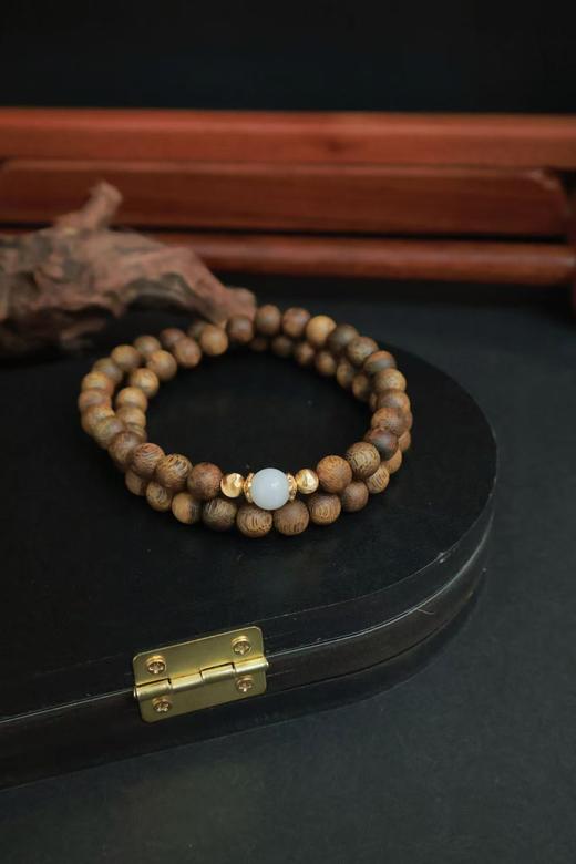 【八载老料凝香 砺木成珍真沉香】男士沉香手串臻藏系列（黄虎眼、貔貅、和田玉等多款可选） 商品图10