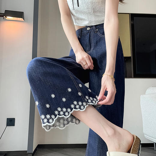 雀说蓝国风刺绣牛仔裤新款减龄高腰宽松直筒裤AL8922 商品图1