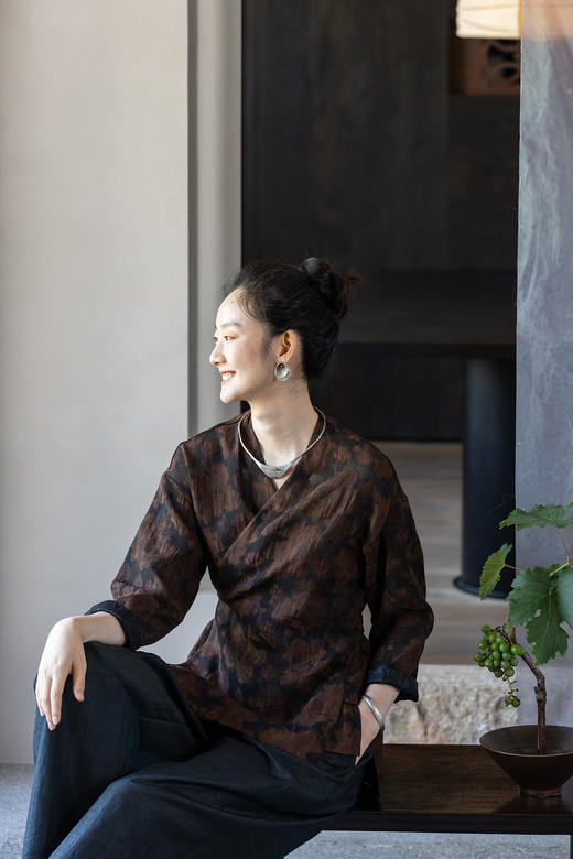 牧衣游原创 铁木机织半手工罗莨绸短外套东方禅意中式开衫 花蝶 商品图5