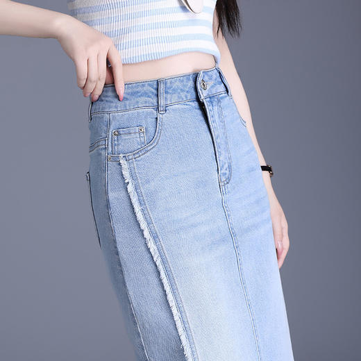 【预售3天】PY-2025新款女韩版高腰中长款包臀裙简约牛仔直筒开叉半身裙SES&BF9817 商品图3