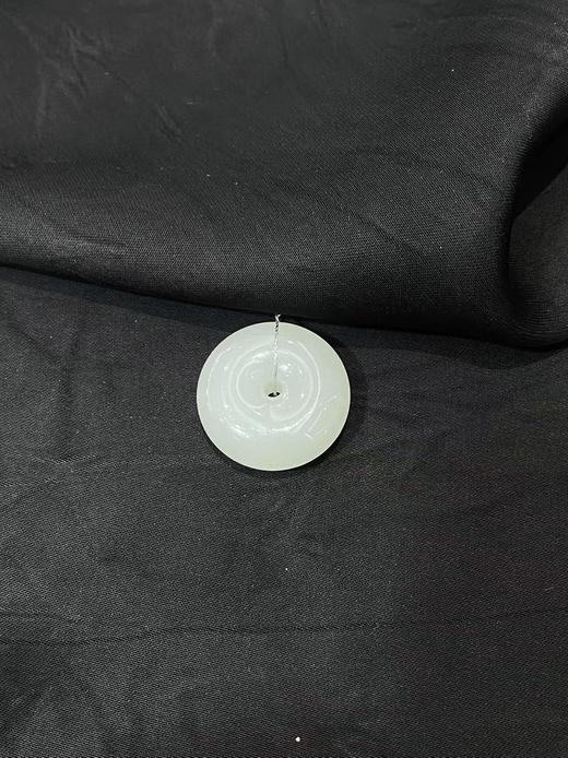 【于田产和田玉白玉平安扣】编号D58186，23#，9克，出证书，发货1~五天，48小时鉴赏期 商品图3