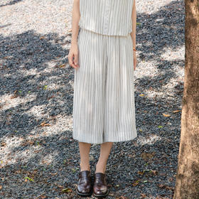 谜底条纹阔腿裤女2025夏季新款通勤气质柔软宽松八分裤25BMK5010