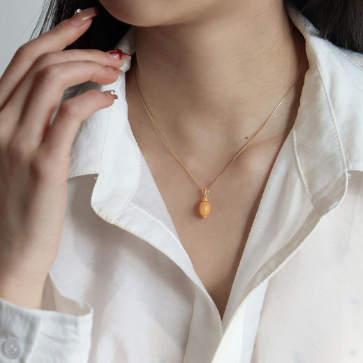 【预售3天】新中式复古精致蜜蜡吊坠925银项链简约高级感时尚百搭锁骨链DMSY-00700 商品图0