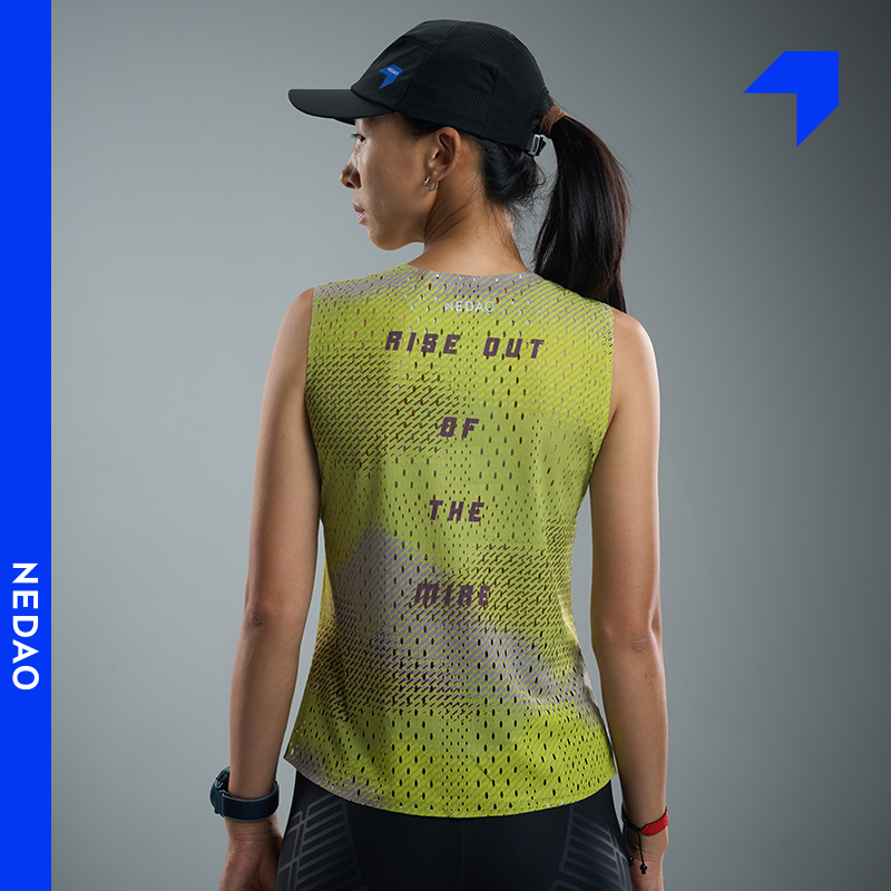 内道破土风洞坎肩速干透气越野户外跑步女士马拉松训练轻量无袖T