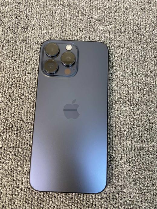 编号463487-苹果国行iPhone15ProMax/512G/蓝色，原装机器，双卡5G手机，9.9新完美成色，原机电池89%，特价6799元便宜出！质检工程师已深度检测通过，店保1年，请放心购买！ 商品图5