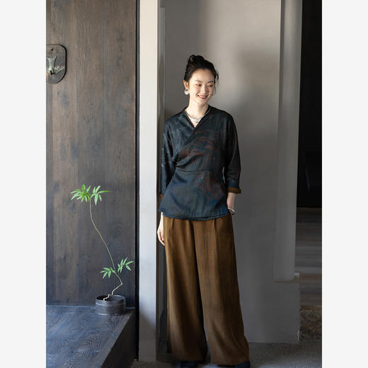 牧衣游原创 19姆米大漆香云纱外套轻薄禅意复古新中式开衫 涌云 商品图3