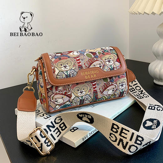 【小众设计×萌趣来袭】原创卡通小熊包潮包 时尚斜挎包 🔥时尚精灵的斜挎单品，潮人必备！🎒💖 商品图6