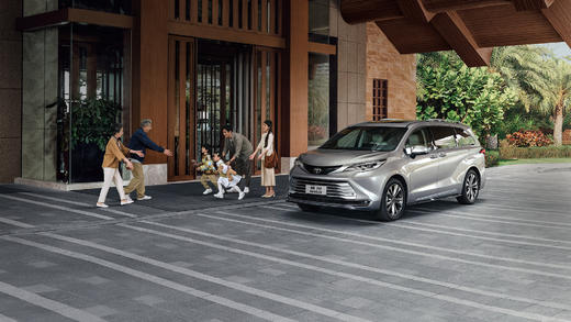 尊享出行，丰田陪你——陪诊就医，接送新体验！ 商品图5