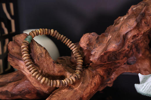 【八载老料凝香 砺木成珍真沉香】男士沉香手串臻藏系列（黄虎眼、貔貅、和田玉等多款可选） 商品图8