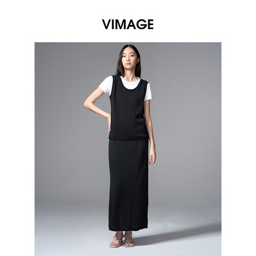 VIMAGE纬漫纪高腰简约百搭黑色廓形长款显瘦半身裙2025夏季新款V2301939 商品图2