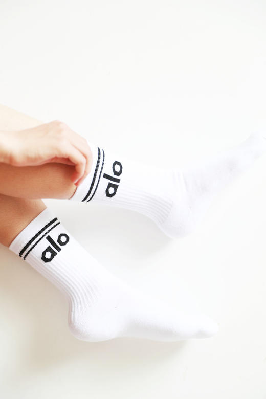 好甜好迷人，大毛巾厚底+字母提花。时髦复古常规筒运动袜C081258 商品图11