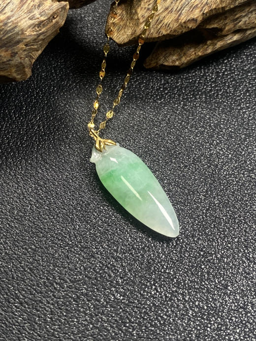 【FC0115】18K镶嵌翡翠飘绿小福瓜吊坠  冰润光泽 玉质温润完美 福气东来 商品图2