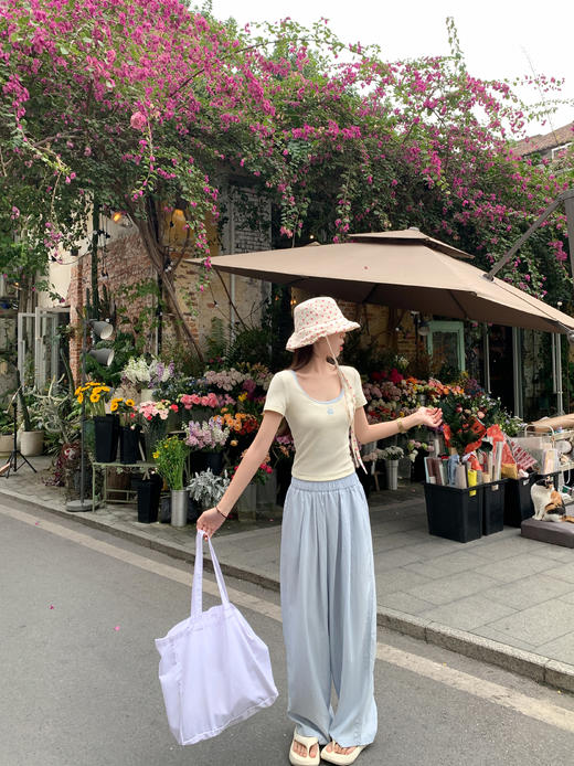 【99元任选2件】微信打折价！2色短款修身显瘦撞色边短袖 商品图11