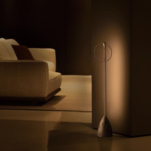 摩根X梁建国大师联名款生意系列聚光落地灯 商品图2