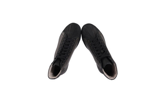 【超惠秒】McQueen 麦昆 男女通款做旧真皮中帮运动休闲鞋12268 商品图3