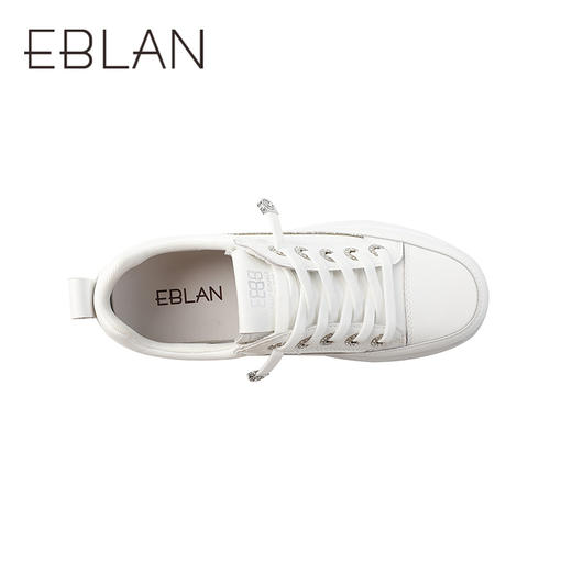 伊伴秋季经典百搭小白鞋厚底增高女鞋B25426510 商品图1