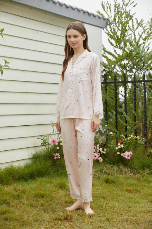 【99元限时秒杀】【秀黛】女翻领印花丝质长袖套装女春秋睡衣家居服L1551016T【门店同款】 商品图5