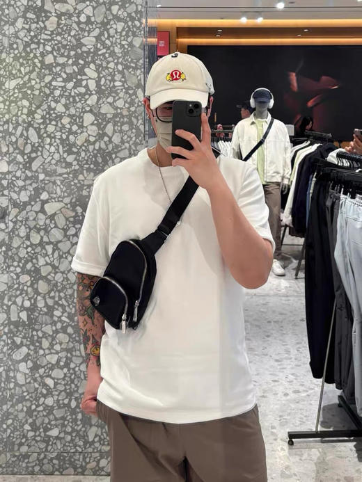 福利价LU新品2L小胸包腰包手机包62801 商品图1